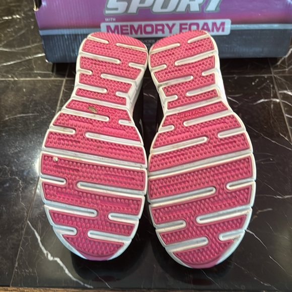 OG Sketchers size 8.5 “Sketchers sport memory foam” black with multi colors - Picture 6 of 8